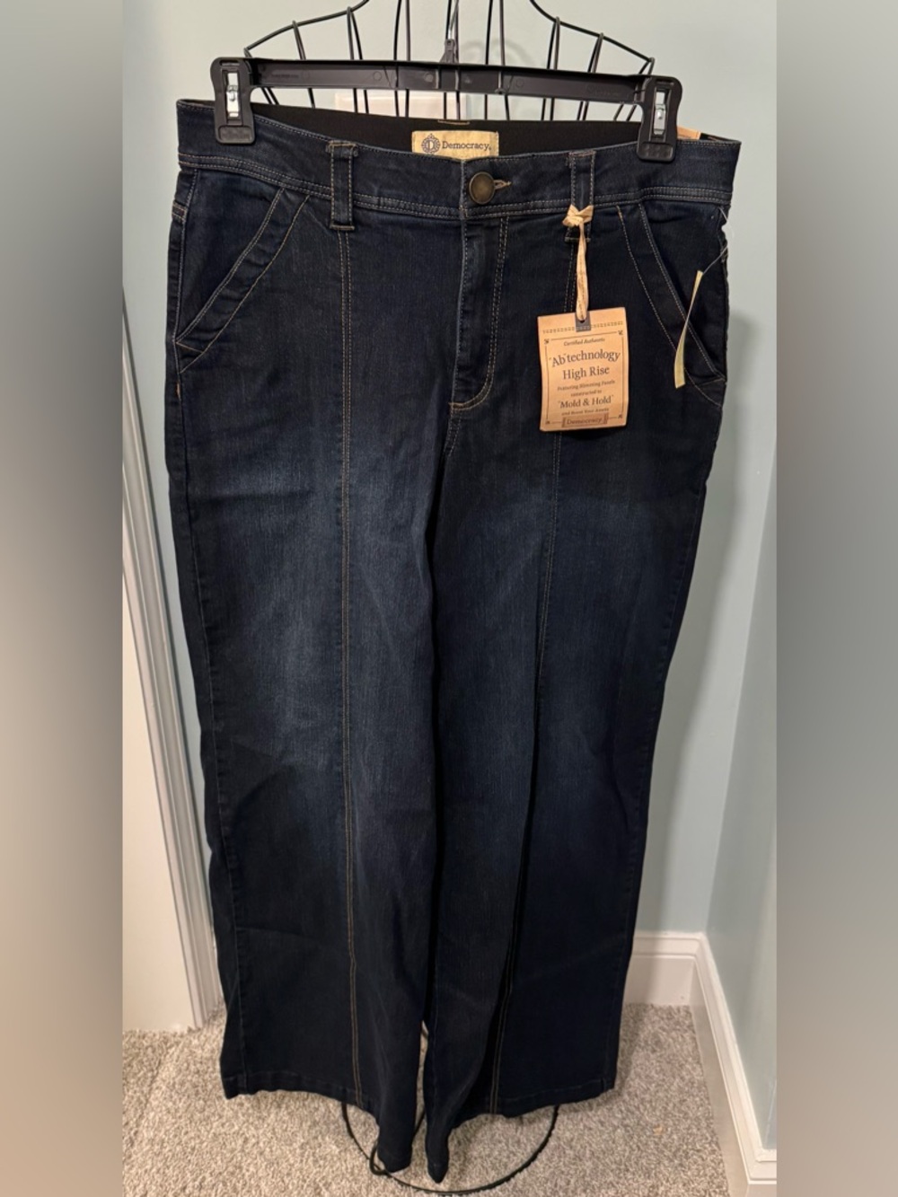 New Democracy Dark Wash Ab technology High rise wide leg jeans Women’s Sz 12